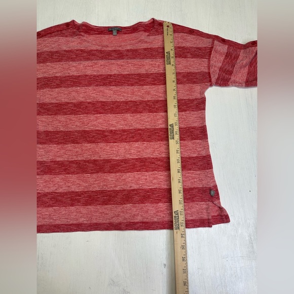 T by Talbots MP Red Striped Knit Top Button Shoulder & Sleeve Petite - Picture 6 of 9